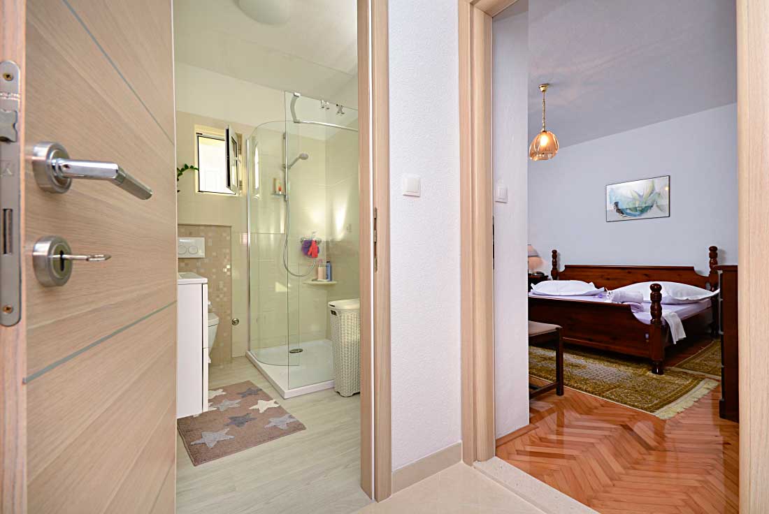 Seafront apartment Baska Voda - Apartment Jurišić / 15