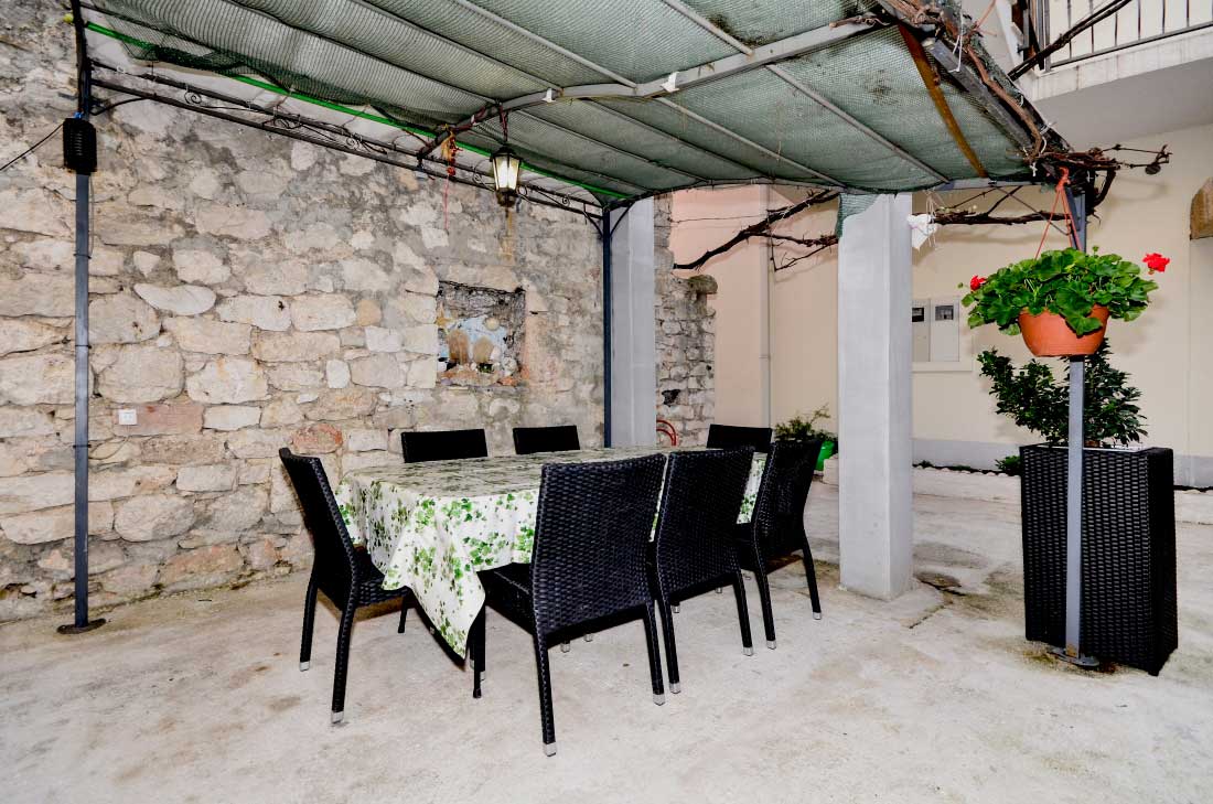 Seafront apartment Baska Voda - Apartment Jurišić / 25