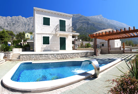Feriehus med svømmebasseng i Kroatia - Makarska riviera